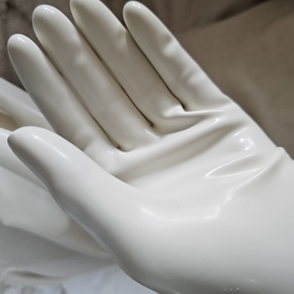 100% Real LATEX Gloves SIZE Small